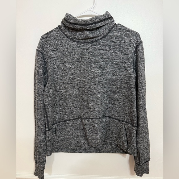 Lululemon Ready to Rulu Pullover size 6 - Picture 1 of 3